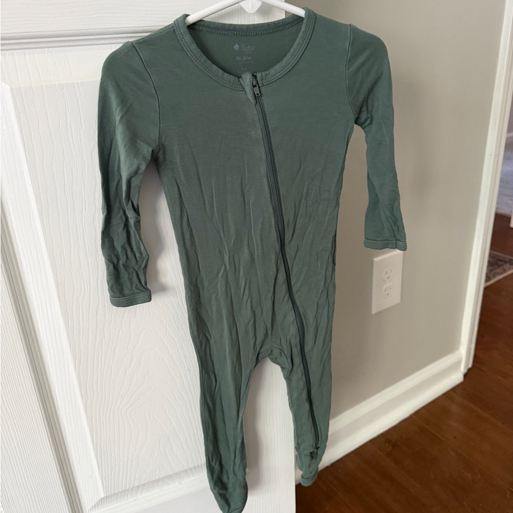 Kyte baby zippy 18-24 months